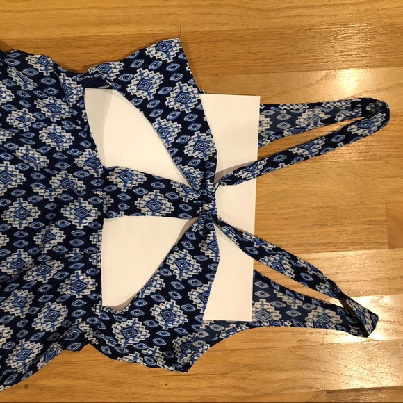 Blue boutique romper, size M. - Picture 2 of 2